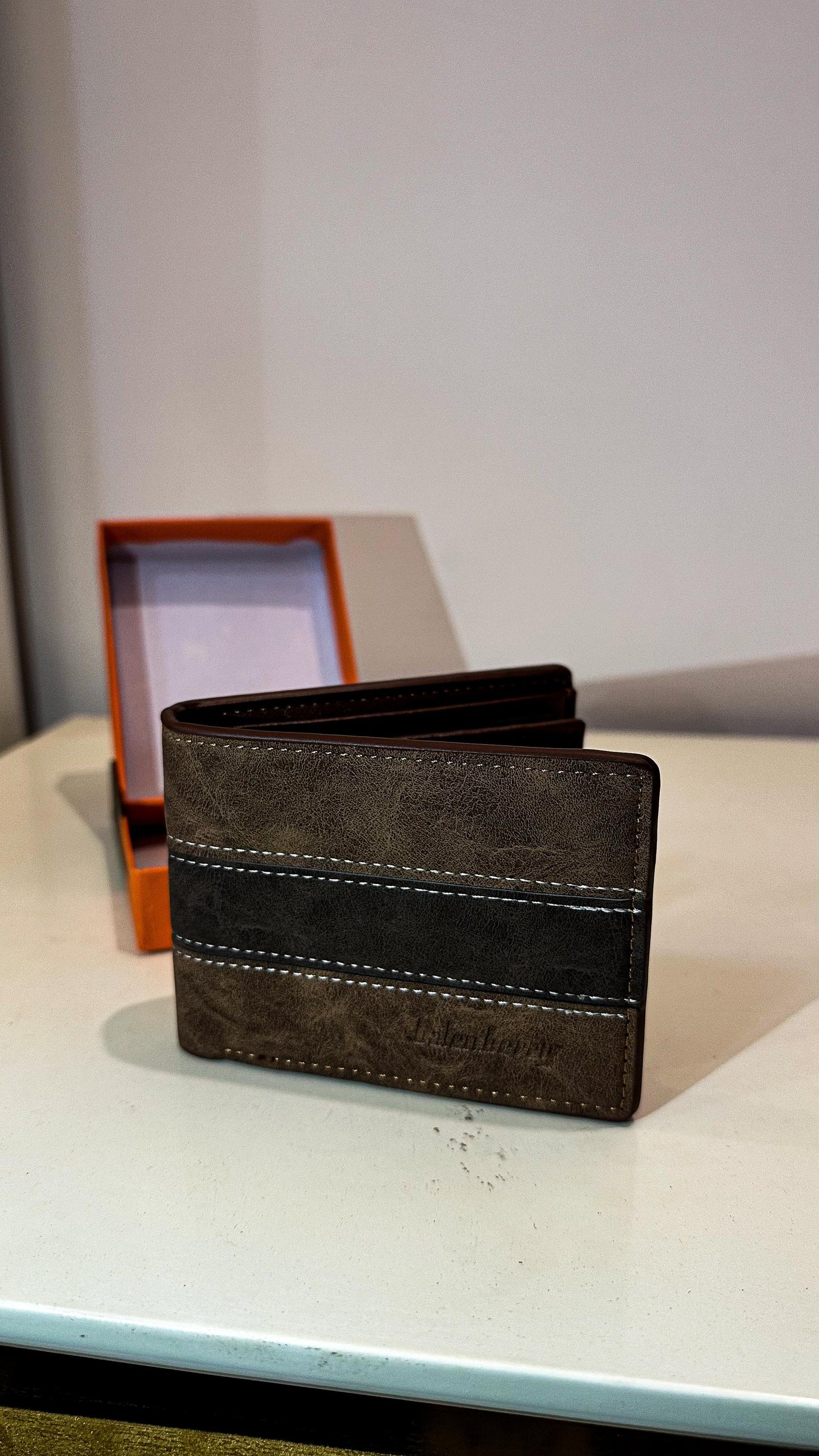 Balenberry Bi-Fold Wallet For Men.